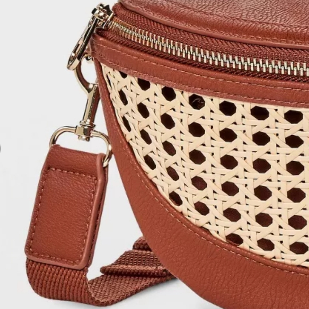 Wicker Fanny Bum Bag - Picture 3 of 8
